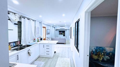 廚房, Charming Cozy Stay In Heart Of St Albans in 聖奧爾本斯