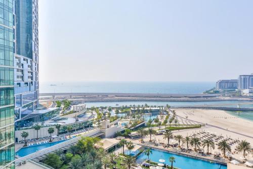 Luxury JBR · 2BR · 5* Beach Resorts Access!, Dubai (photo 4)