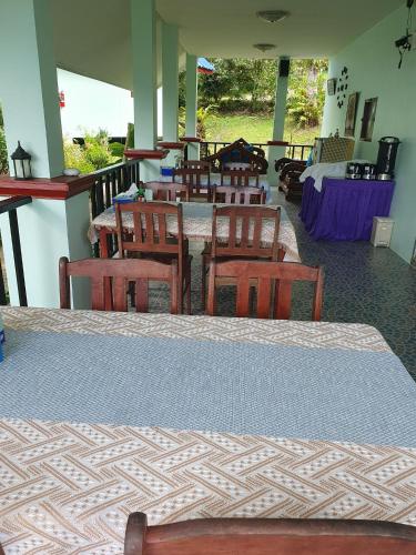 Groovy Bungalows – Krabi, CO