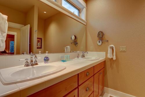 Big Pine-AC-3BR/2.5BA - image 14