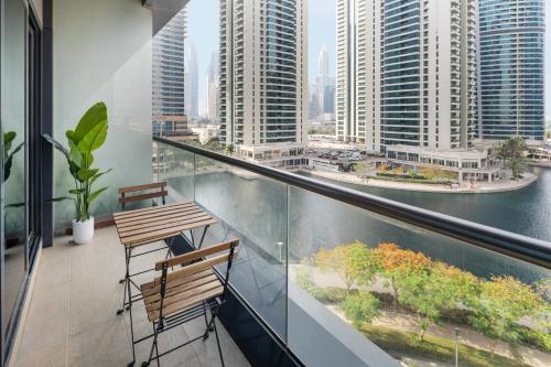 Urban Studio Apartment In Goldcrest Views Jlt, Dubai