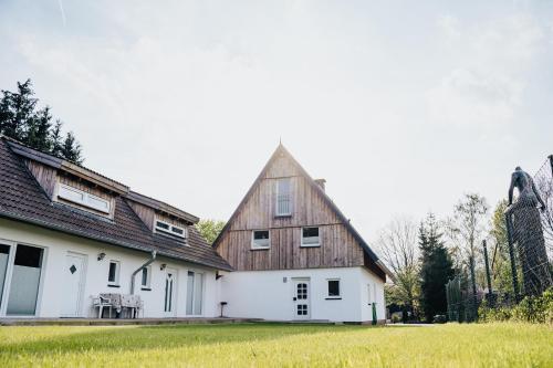 Зовнішній вигляд готелю, Ferienwohnung Gitte in Шневердінген