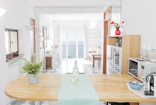 Polanesi Sea view Home 3