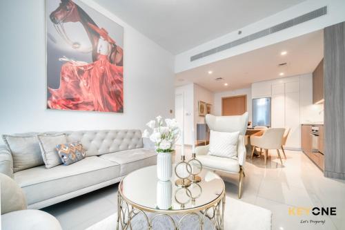 The Ultimate One Bedroom with Private Beach Access - image 6