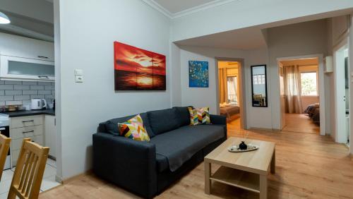 Entire Apt, 2 BDRM, Next to A-Museum 1