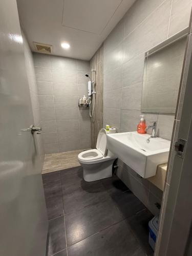 Luxury Affordable at Arte Plus 2BR •Near KLCC|WiFi - image 11