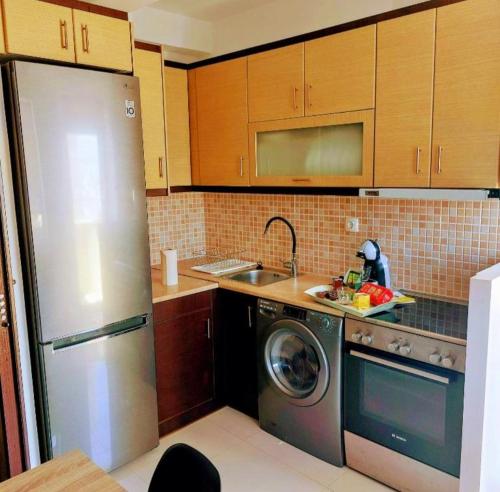 Aelia Sea View Apartments Rafina close to the Port , Airport & Athens in Rafina (Attiki)