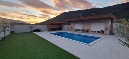 Villa LAKE Mostarsko jezero