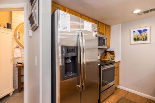 344 Capt John Fripp - Two Bedroom Villa - image 40