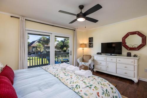 344 Capt John Fripp - Two Bedroom Villa - image 28