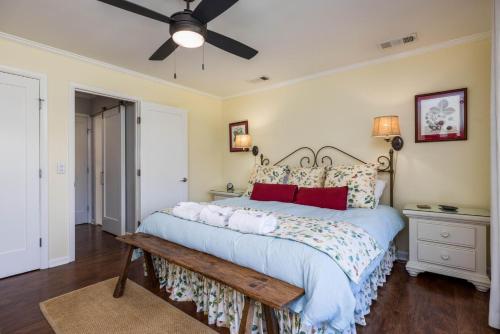 344 Capt John Fripp - Two Bedroom Villa - image 42