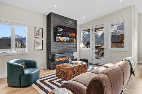 Sisters' Solstice Villa by WeekAway Vacations – khách sạn tại Canmore