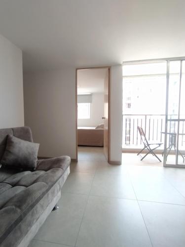 Tranquilo, cómodo, seguro, apartamento en Sabaneta