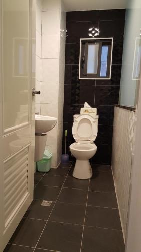 Qinbian B&B – New Taipei City, VA