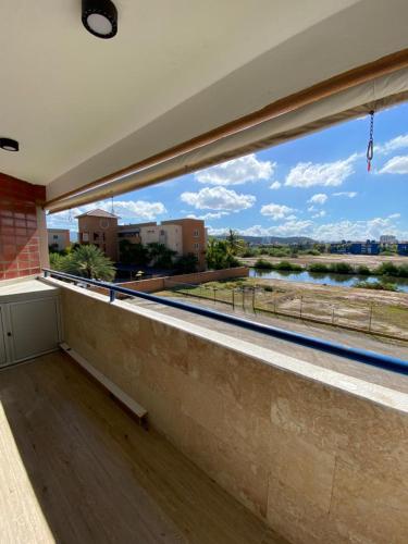 Apartamento Exclusivo Av Principal LECHERIA in Puerto La Cruz