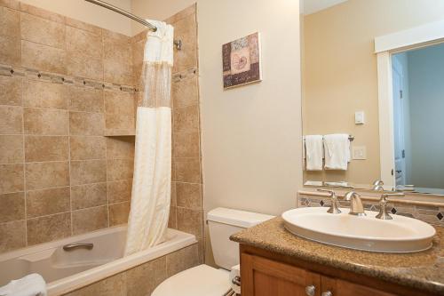 Shoreline Ridge Condos – Newport, OR