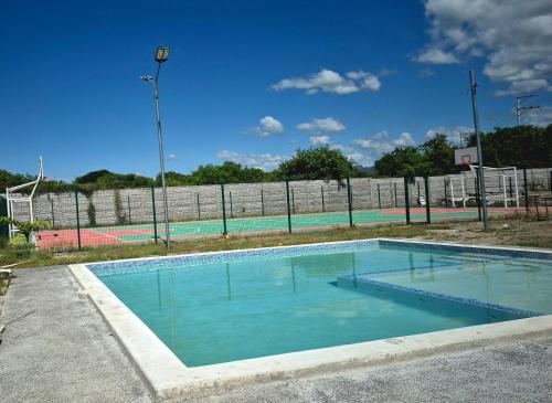 Swimmingpool, Private and cozy accommodation near El Salvador International Airport in San Pedro Masahuat