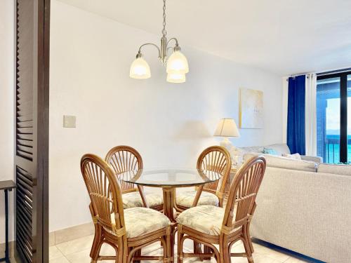 Sapphire Beachfront Condo in 雷德胡克