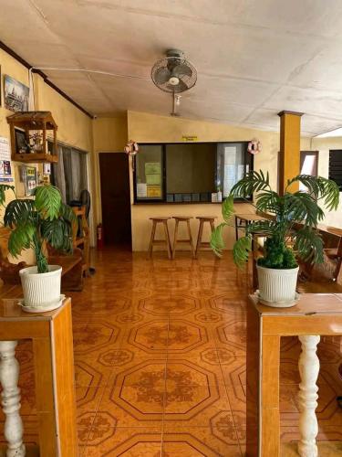 Daddy Capts Guesthouse Bantayan Island in Cebu
