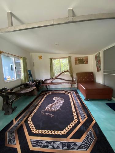 บ้านเพื่อนโฮมสเตย์ เขาพนม2 Friend House Homestay in Khao Phanom