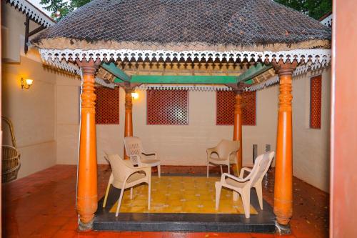 Mount Retreat in Alagar Hills R.F.