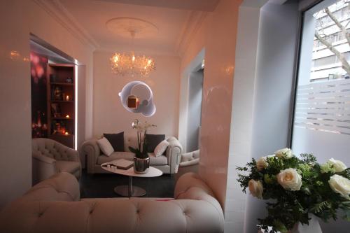 Hôtel Lumières Montmartre Paris - image 2