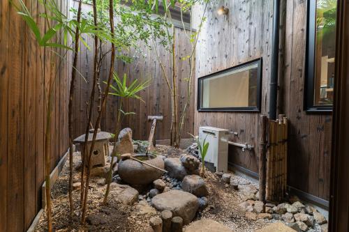 蛮子民宿二条丸太町