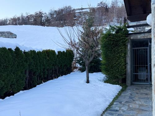 Villetta con giardino in Doues