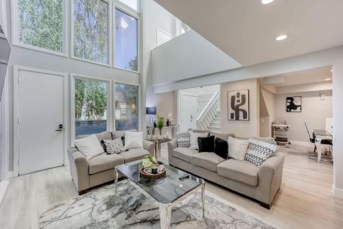 601-Lavish Family Home w AC & Patio near Meta & Stanford – khách sạn tại Menlo Park