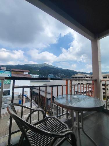 room detail thumbnail 1