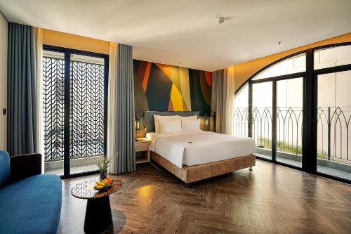 room detail thumbnail 0