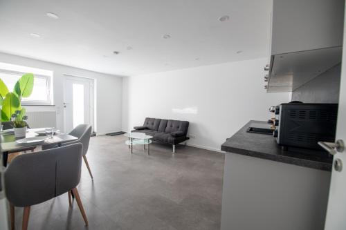 Ieeja, W&P Living Wohnung mit Ausblick - Parkplatz in Langweid am Lech