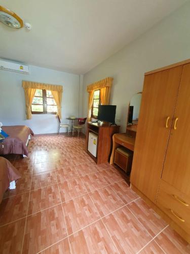 Groovy Bungalows – Krabi, CO