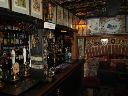 The Olde Windmill Inn - image 2