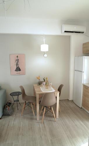 Athens Central Apartment 2 mins to metro, Athens (photo 9)