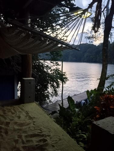 casa colibri cañón de rio dulce (casa colibri canon de rio dulce) in Livingston