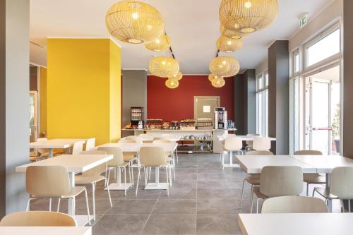 餐廳, 羅馬菲烏米奇諾機場展覽中心2號B&B酒店 (B&B Hotel Roma Fiumicino Aeroporto Fiera 2) in 菲烏米諾奇機場