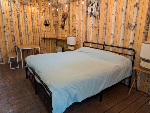 Sven's Basecamp Hostel – Fairbanks, AK