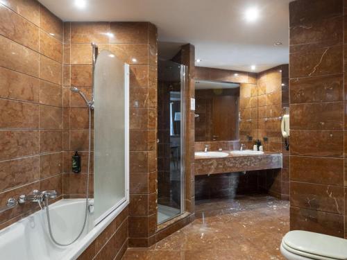 Crystal Hotel - image 7