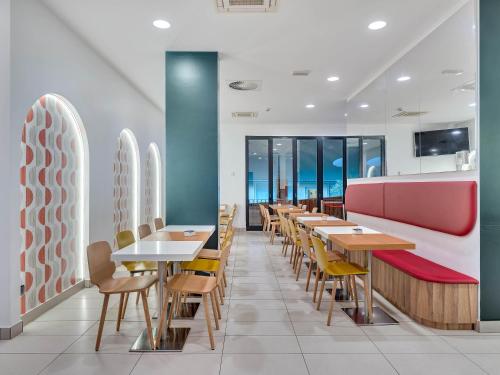 Pub/Lounge, B&B Hotel Bergamo in Bergamo