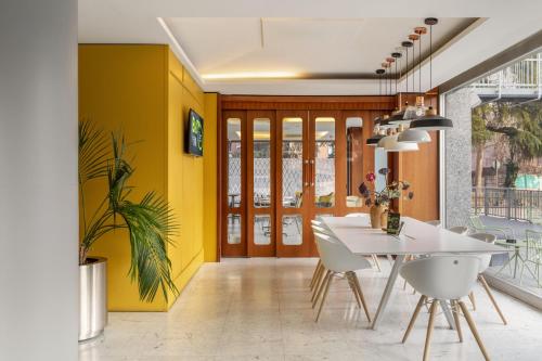 Előcsarnok, B&B Hotel Modena in Modena
