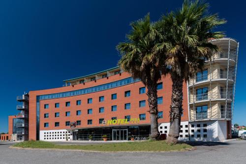 ทัศนียภาพภายนอกโรงแรม, B&B โฮเทล ปิซา แอร์พอร์ต (B&B Hotel Pisa Airport) in ปิซา