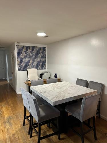 Pipo’s perfect place in Jersey City, USA