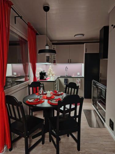 Kitchen, Ounas Cabin in Tapio