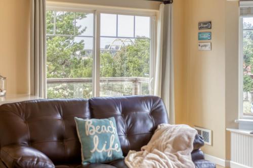 Bridgeview Escape - image 7