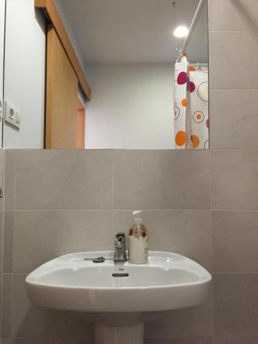 Hostal Delfos - image 3