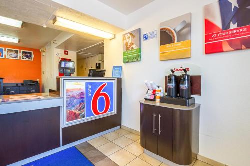 Motel 6 Mesa North