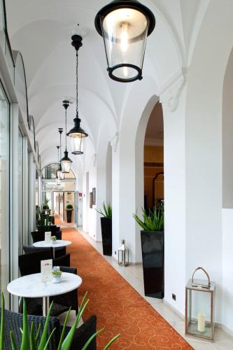 Hotel Sacher Baden - Photo 4