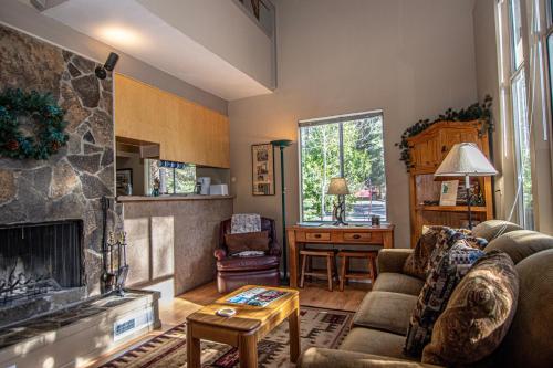 Dollar Hill II # 49 By Hauserman Rentals