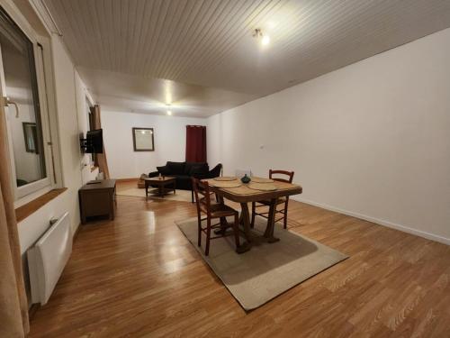 Maison avec 2 chambres Naval et Orano - Location saisonnière - Cherbourg-en-Cotentin